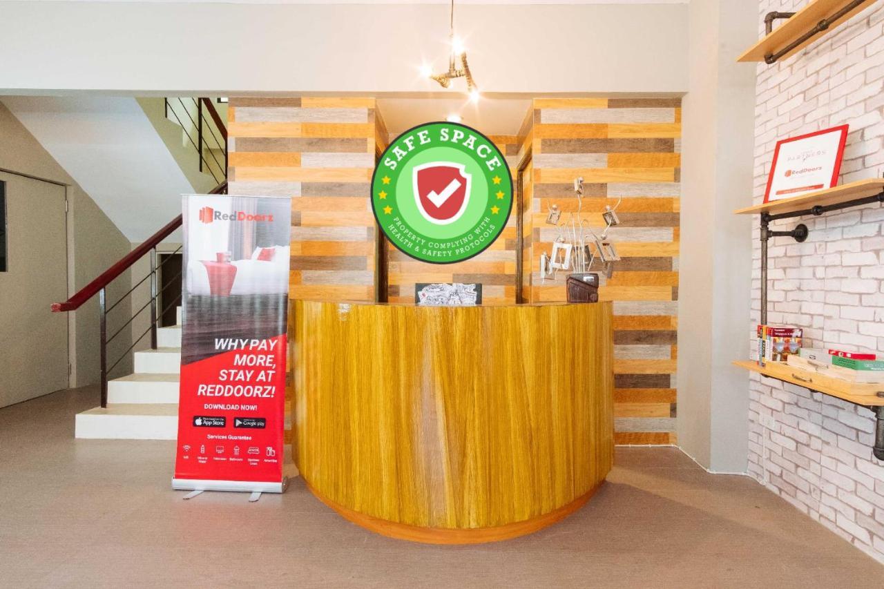 Reddoorz Plus Near Osmena Highway 2 Манила Екстериор снимка