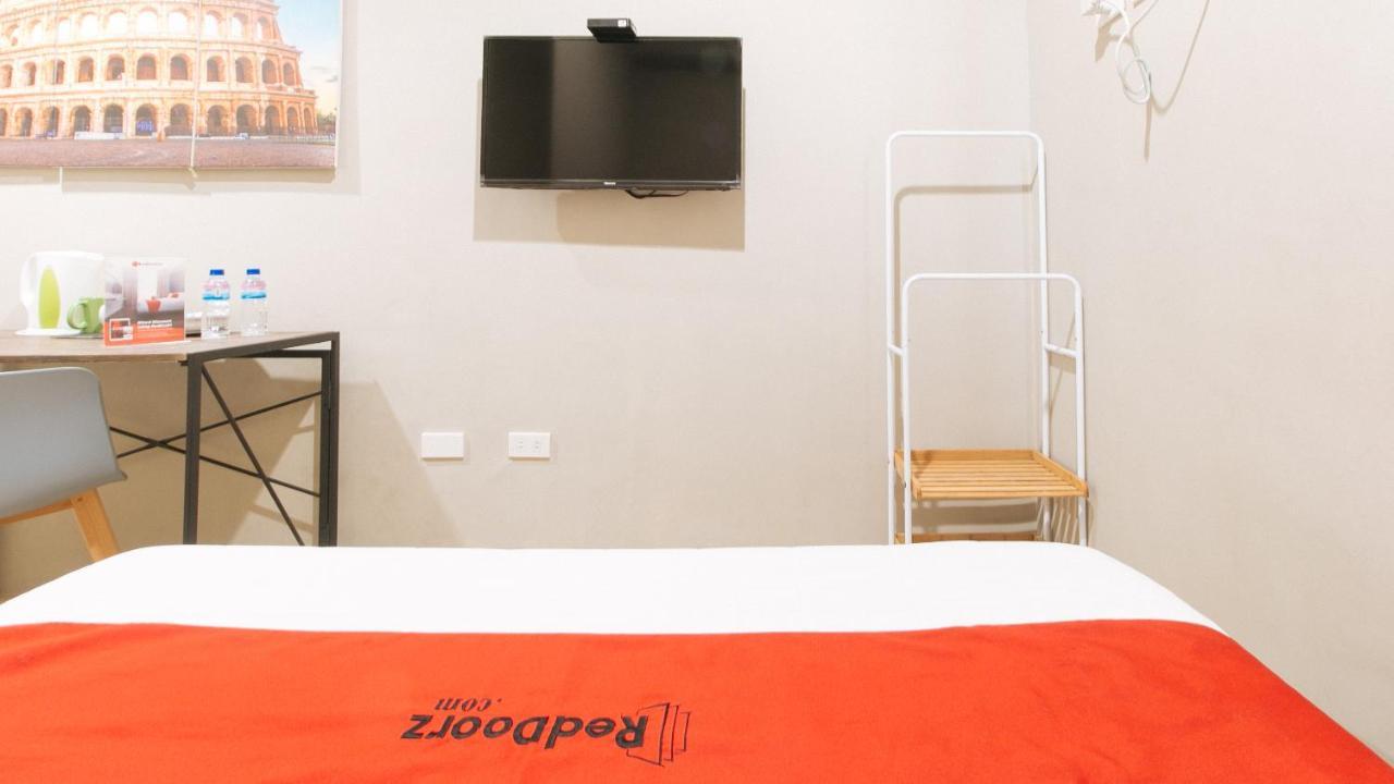 Reddoorz Plus Near Osmena Highway 2 Hotel Манила Екстериор снимка