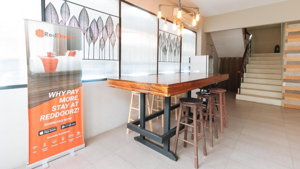 Reddoorz Plus Near Osmena Highway 2 Манила Екстериор снимка