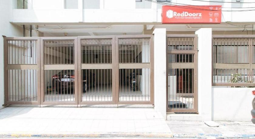 Reddoorz Plus Near Osmena Highway 2 Hotel Манила Екстериор снимка