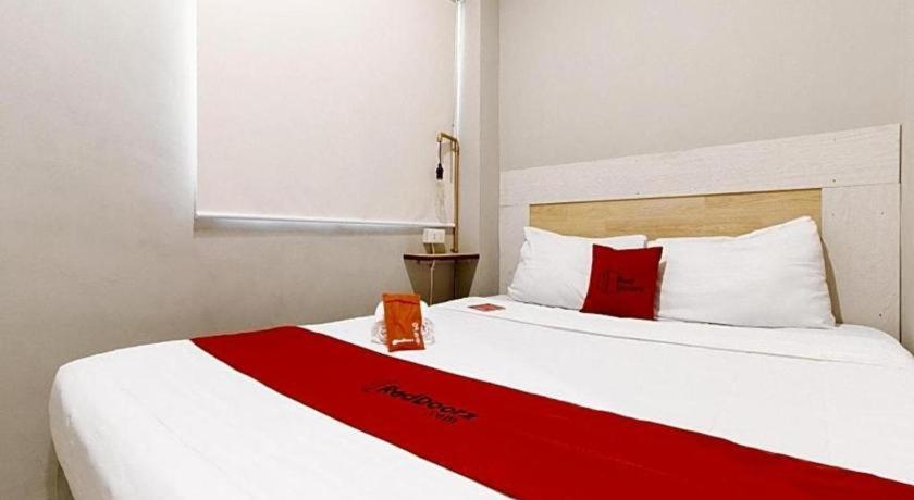 Reddoorz Plus Near Osmena Highway 2 Манила Екстериор снимка
