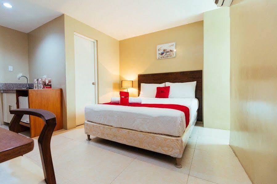 Reddoorz Plus Near Osmena Highway 2 Hotel Манила Екстериор снимка